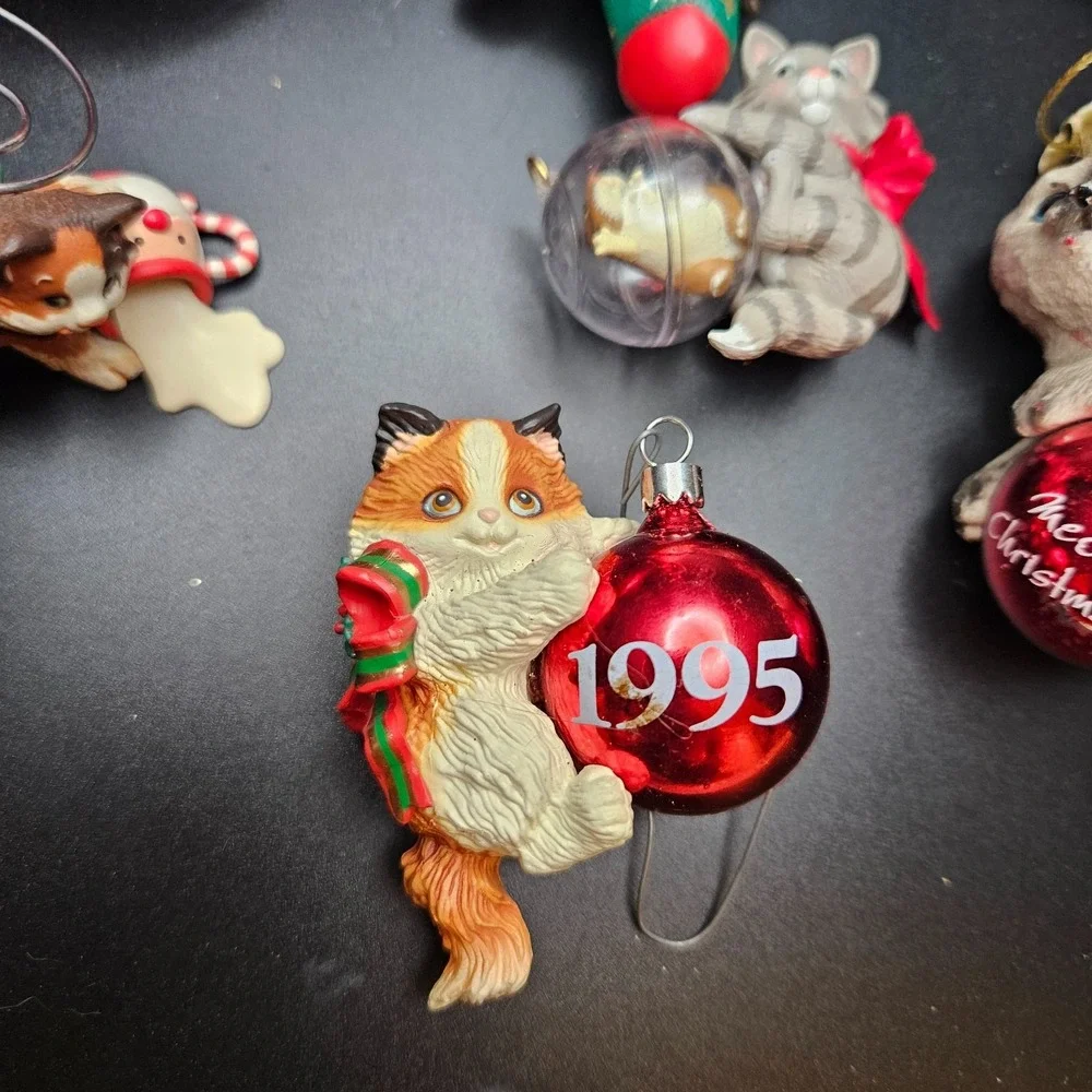 Vintage Cat Christmas Ornament Lot of 8‎ Resin Glass 1990s Kitty Holiday Decor